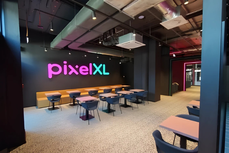 Łódź Pixel XL Fit-out 3 lodz-pixel-xl-fitout-realizacja-coned